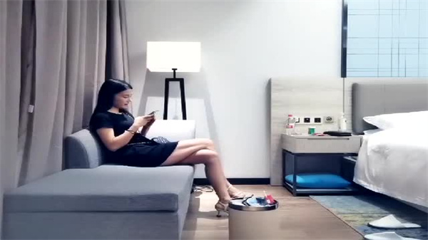 三场激情盛宴，两场极品外围女极致诱惑